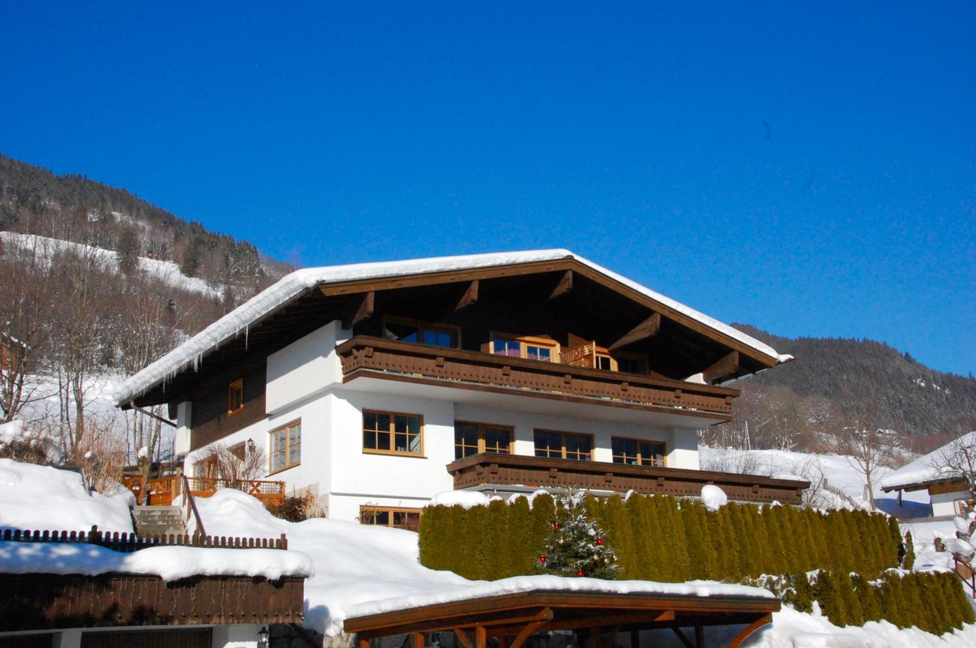 Landhaus Bergner Alm Bruck an der Grossglocknerstrasse Exterior photo